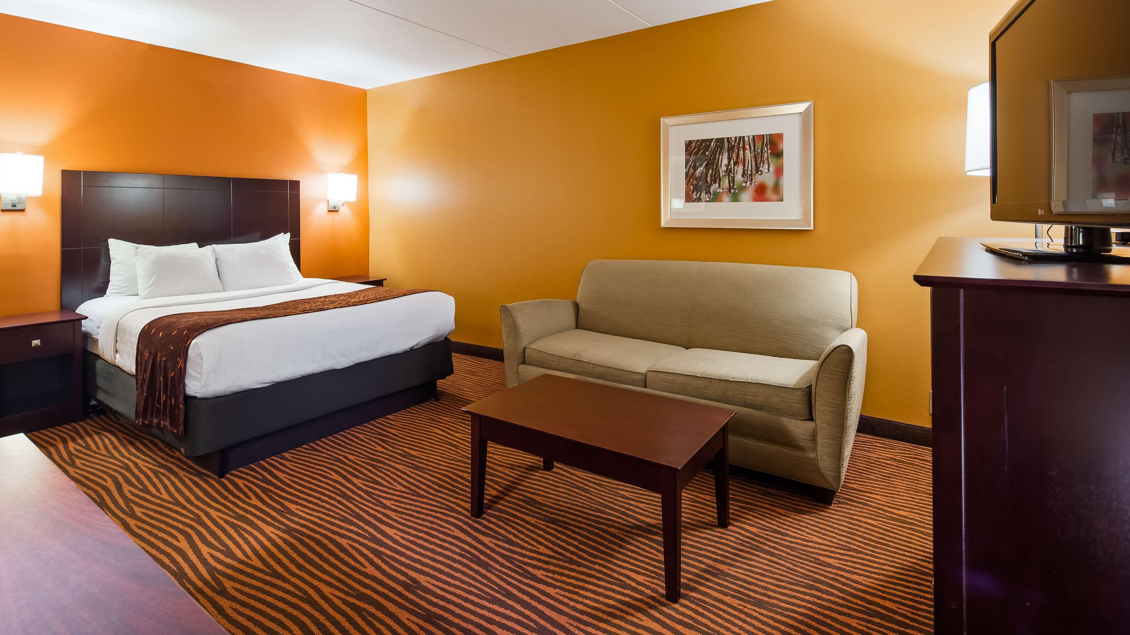 Best Western Executive Hotel New Haven-Уест Хейвън Екстериор снимка