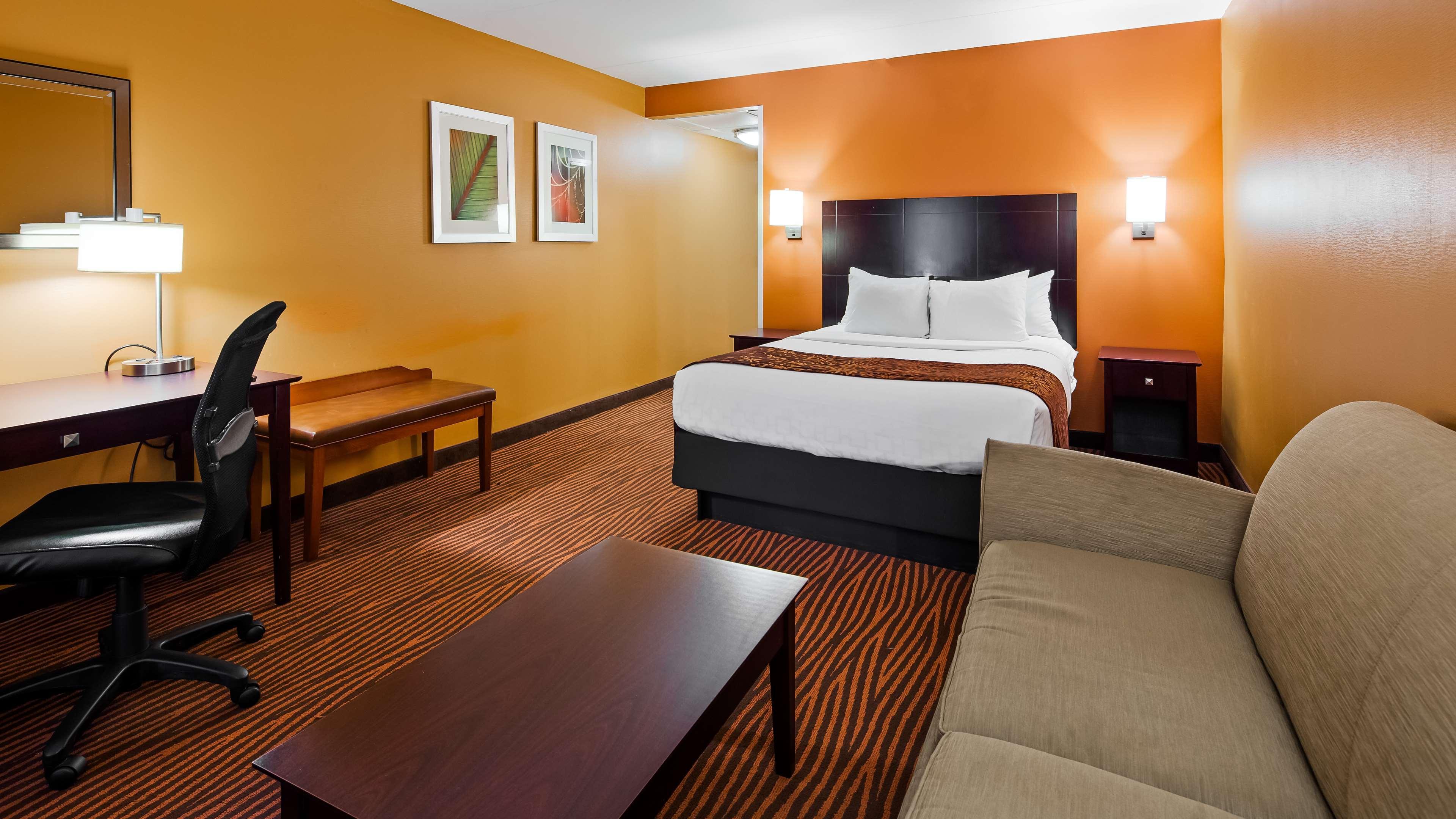 Best Western Executive Hotel New Haven-Уест Хейвън Екстериор снимка