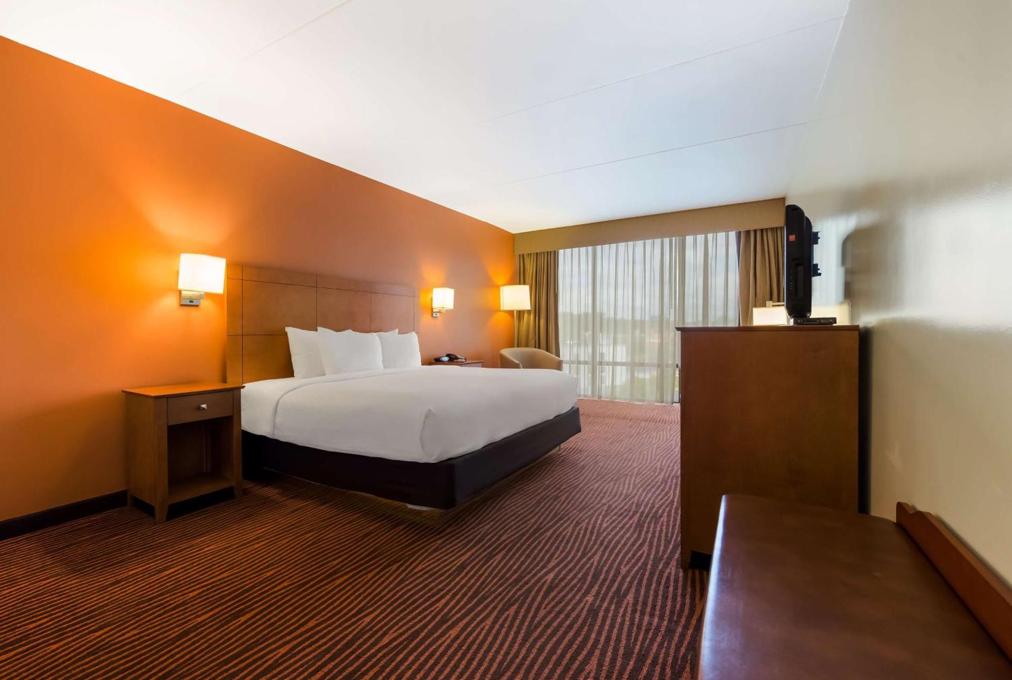 Best Western Executive Hotel New Haven-Уест Хейвън Екстериор снимка